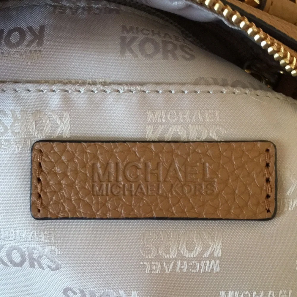 MICHAEL MICHAEL KORS Bedford Legacy Pebbled Leather Duffle Satchel